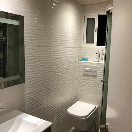 Dos Puerto En Piso Compartido * Valenza