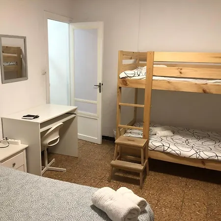 Alloggio in famiglia Alojamiento Puerto De Dos Dormitorios, Cocina Y Bano