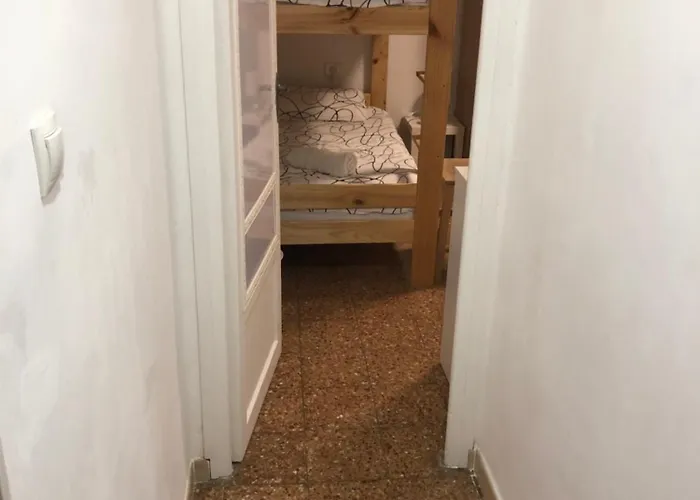 Dos Puerto En Piso Compartido Habitación en casa particular